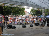 pohled na stage a publikum